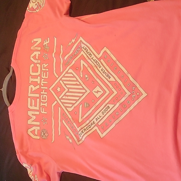 Pink American fighter ahirt - Picture 2 of 3